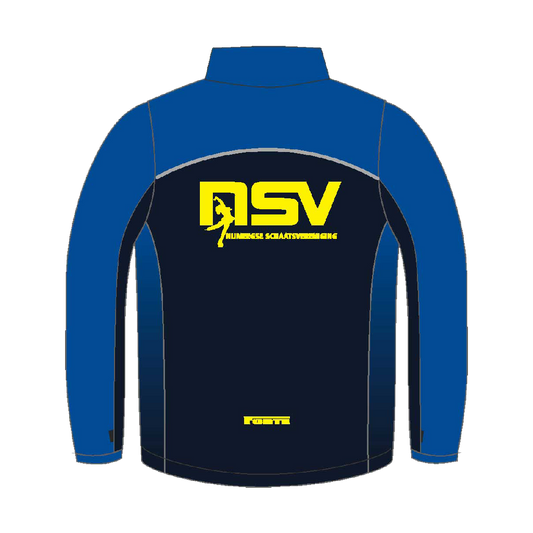 NSV softshell jack voor kunstrijden – stijlvol, winddicht en waterafstotend schaatsjack van de Nijmeegse Schaatsvereniging, perfect voor figuurschaatsers op weg naar of tijdens training op de ijsbaan achterkant