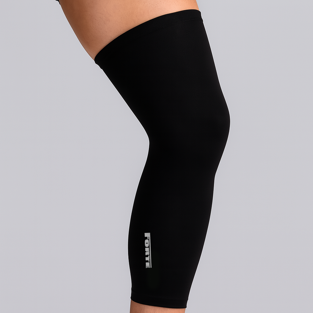 Beenstukken zwart met reflecterend grijs forte logo - beenwarmers voor koude fietsritten en trainingen in de winter - warme benen