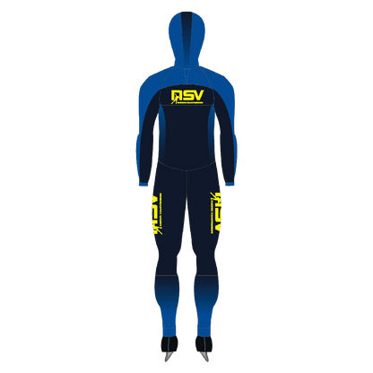 NSV speedpak met cap voor langebaanschaatsen – aerodynamisch en strak schaatspak met bijpassende cap van de Nijmeegse Schaatsvereniging, ideaal voor maximale snelheid en prestaties op de 400-meterbaan - achterkant